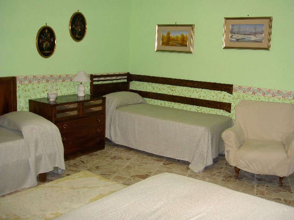 Casa Tina Maugeri Bed & Breakfast CTA Cameră foto