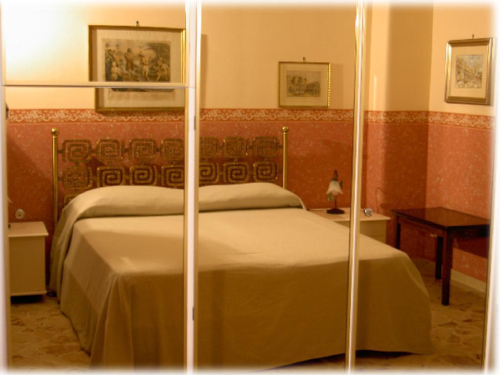 Casa Tina Maugeri Bed & Breakfast CTA Cameră foto