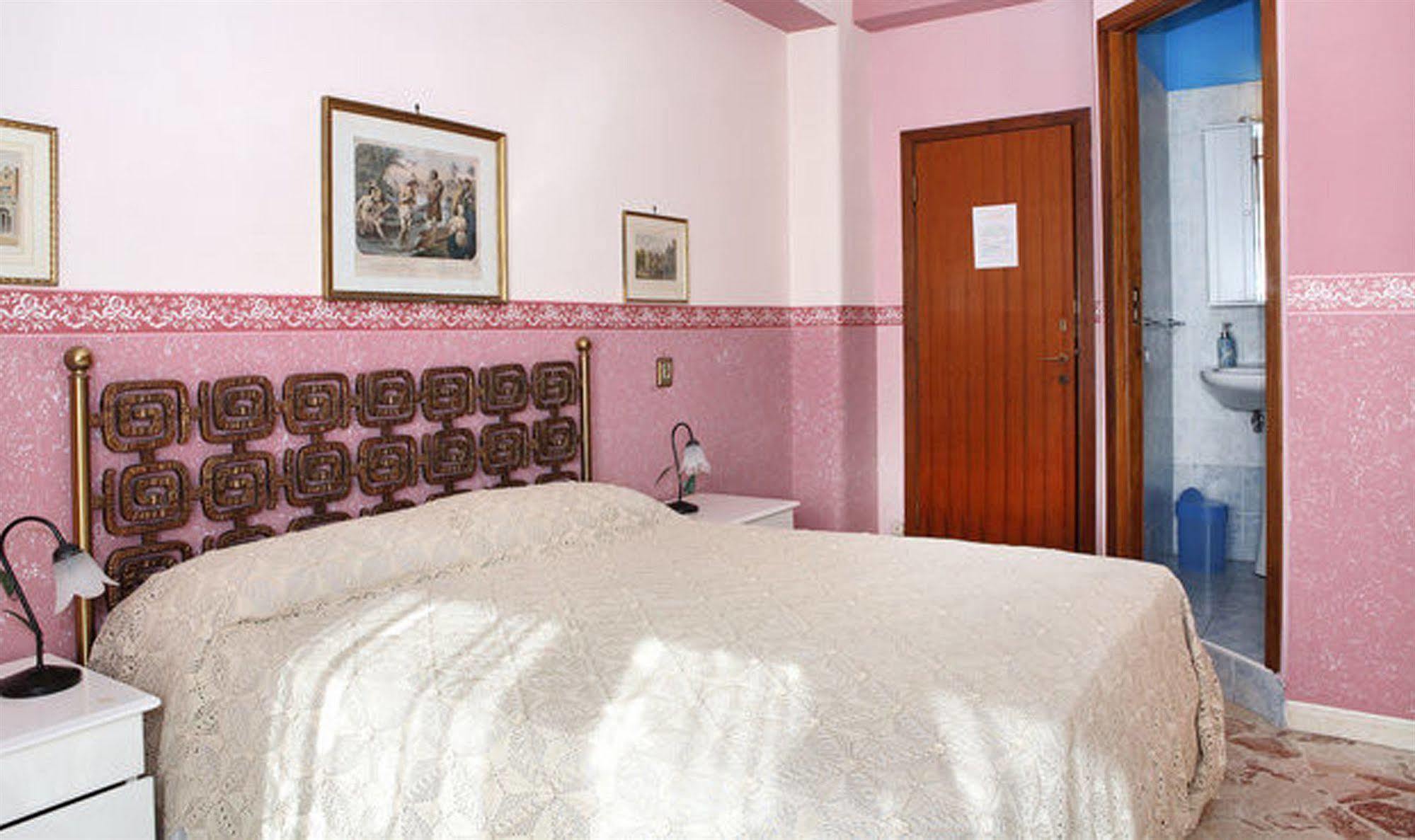 Casa Tina Maugeri Bed & Breakfast CTA Exterior foto